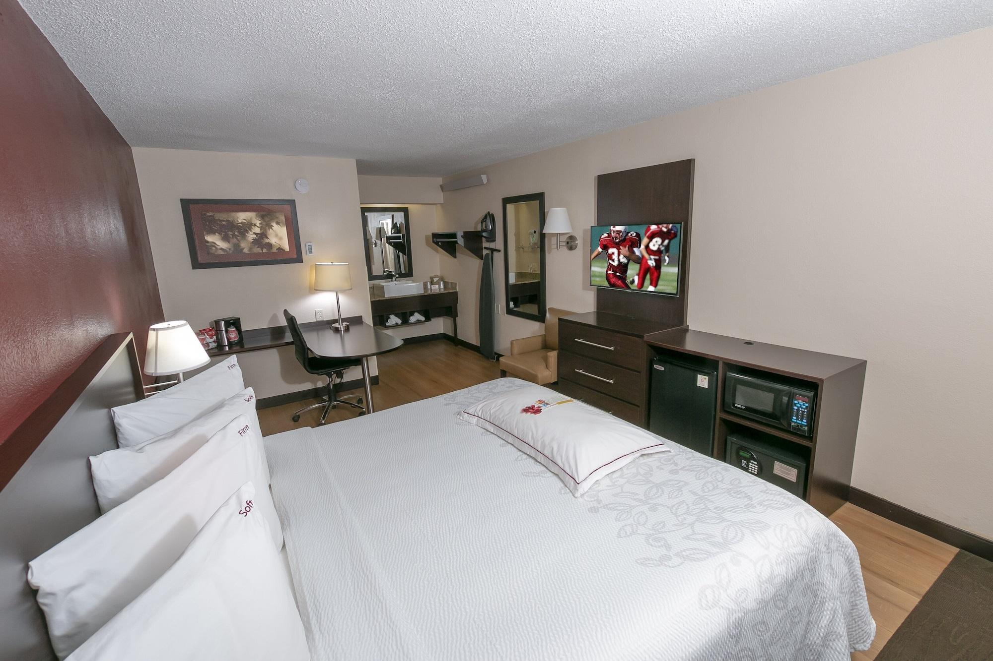 Red Roof Inn Plus+ Wilmington - Newark Christiana Εξωτερικό φωτογραφία