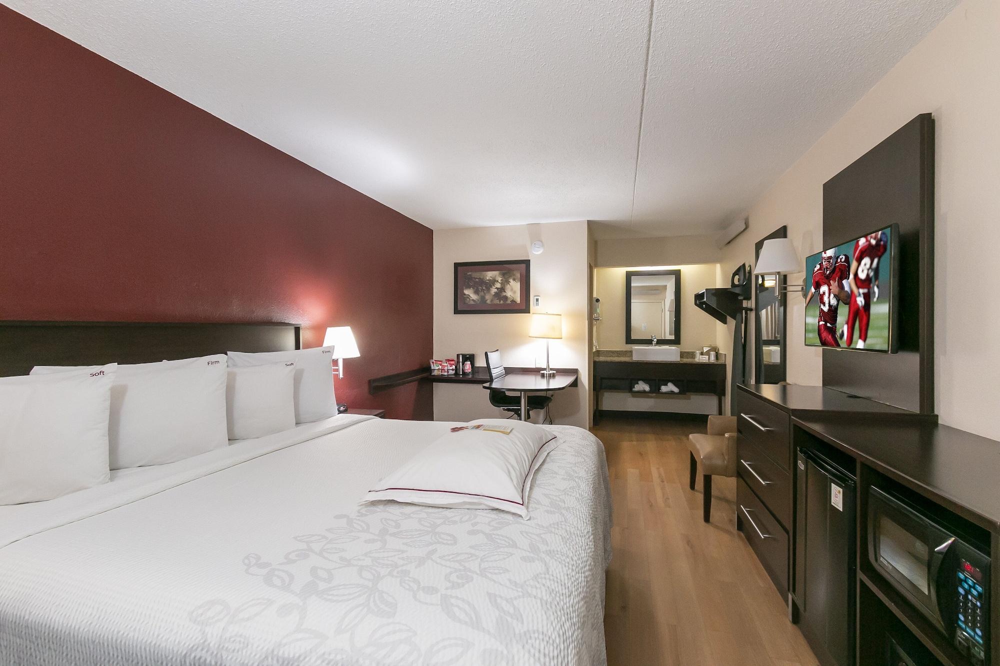 Red Roof Inn Plus+ Wilmington - Newark Christiana Εξωτερικό φωτογραφία