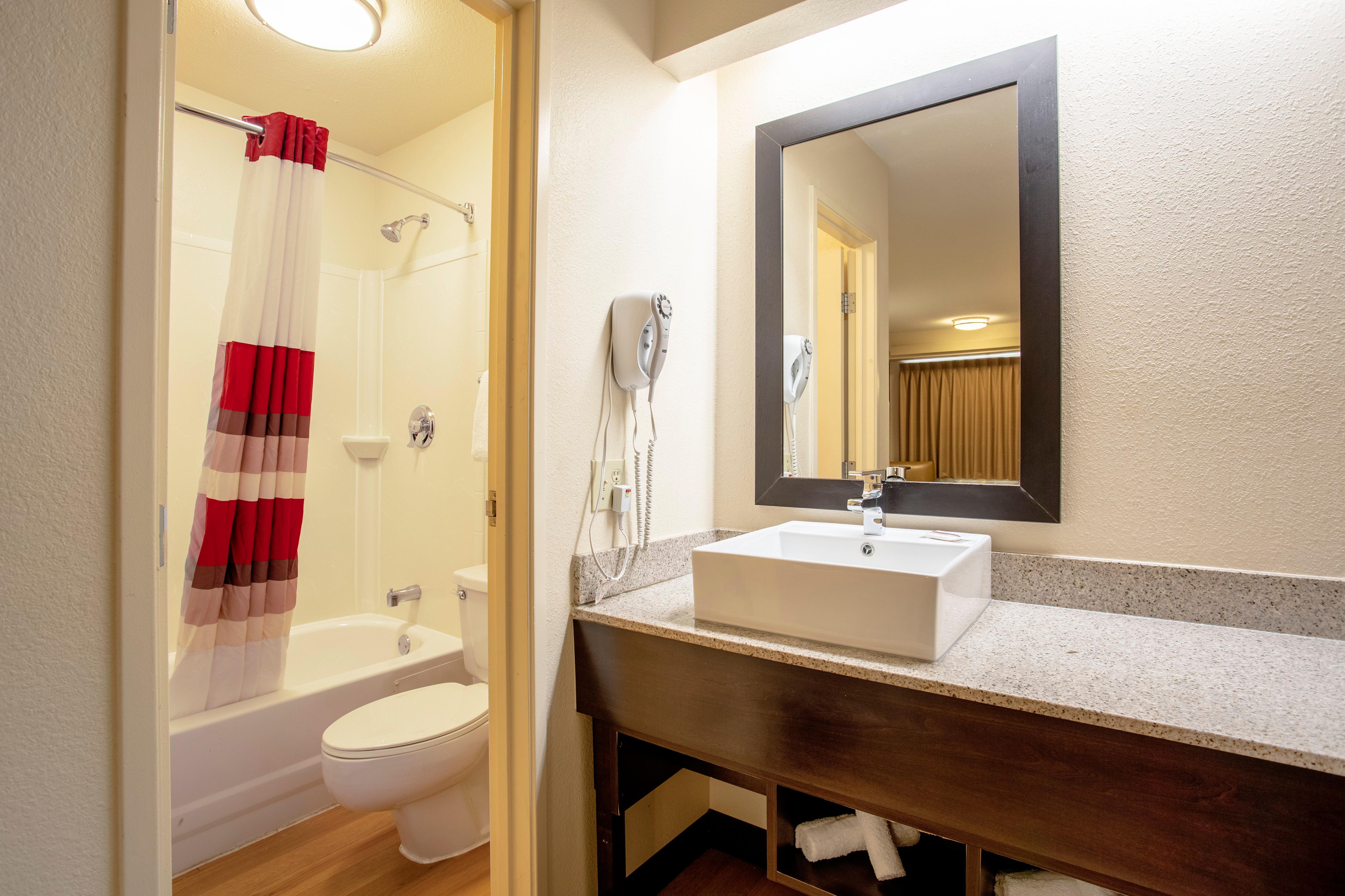 Red Roof Inn Plus+ Wilmington - Newark Christiana Εξωτερικό φωτογραφία