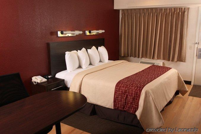 Red Roof Inn Plus+ Wilmington - Newark Christiana Δωμάτιο φωτογραφία