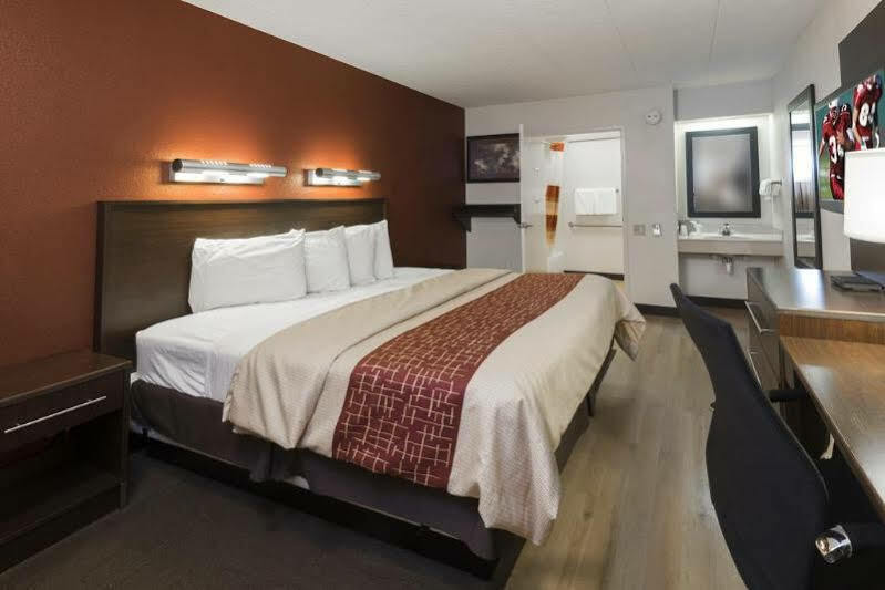 Red Roof Inn Plus+ Wilmington - Newark Christiana Εξωτερικό φωτογραφία