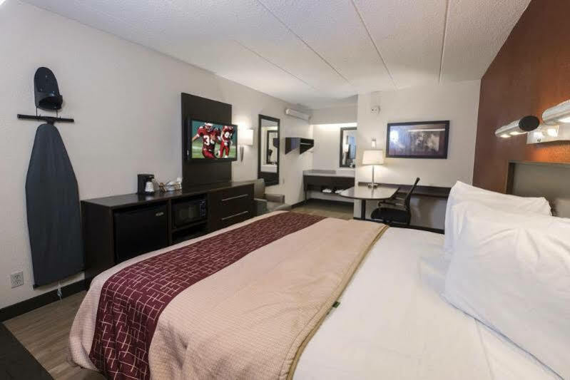 Red Roof Inn Plus+ Wilmington - Newark Christiana Εξωτερικό φωτογραφία