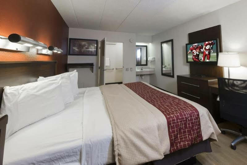 Red Roof Inn Plus+ Wilmington - Newark Christiana Εξωτερικό φωτογραφία